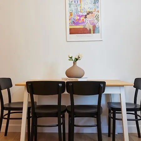 公寓 Stunning 3br 2bath Ac In Center - Santur D3