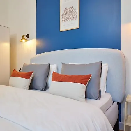 Stunning 3br 2bath Ac In Center - Santur D3 *