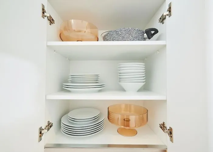 Stunning 3br 2bath Ac In Center - Santur D3 *