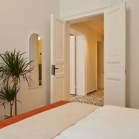 Appartement Stunning 3br 2bath Ac In Center - Santur D3 *