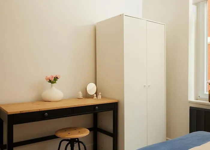 Stunning 3br 2bath Ac In Center - Santur D3