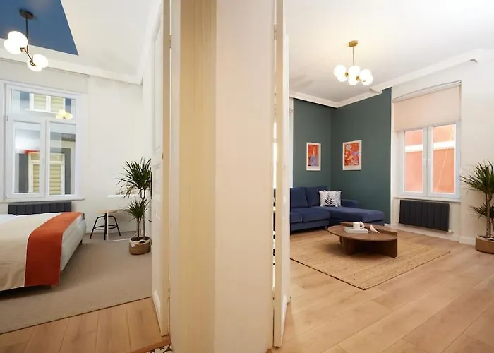 Stunning 3br 2bath Ac In Center - Santur D3 *